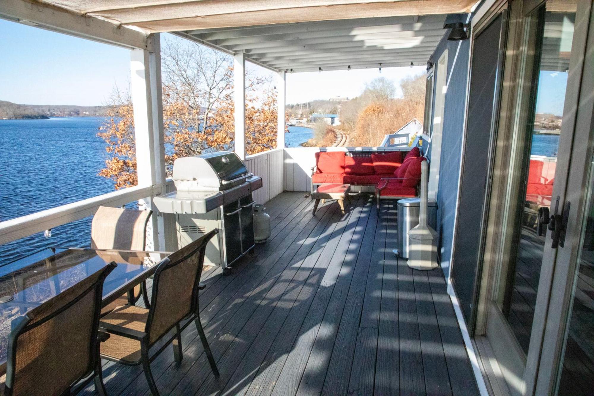 Spectacular With A Amazing Ocean - River View Holiday home *